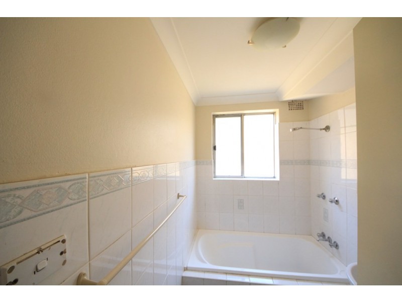 3/13 Wangee Road, Lakemba NSW 2195