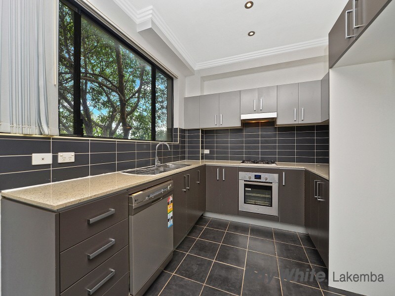 2/223-225 William Street, Merrylands NSW 2160