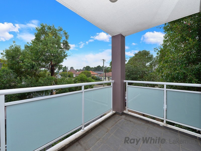 2/223-225 William Street, Merrylands NSW 2160