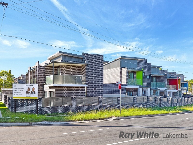 1/329-331 Roberts Road, Greenacre NSW 2190