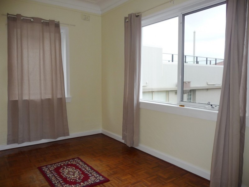 Upper 24 kimberley Street, Vaucluse NSW 2030