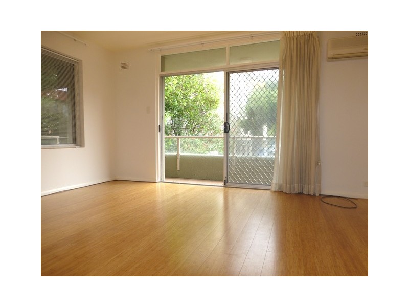 2/20 The Avenue, Rose Bay NSW 2029