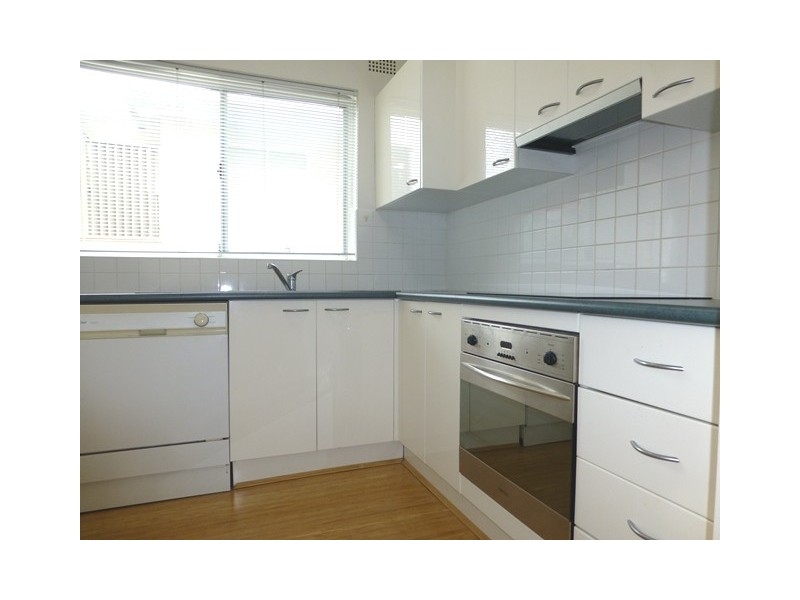 2/20 The Avenue, Rose Bay NSW 2029