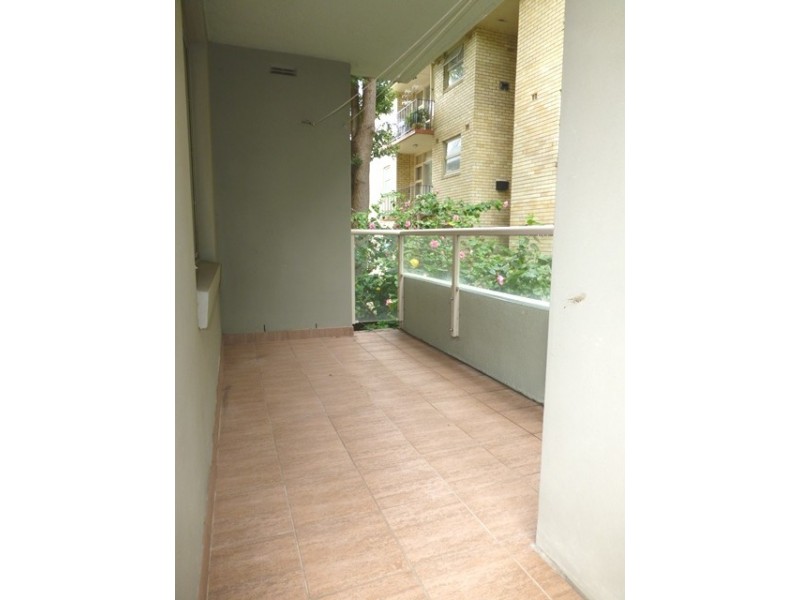 2/20 The Avenue, Rose Bay NSW 2029