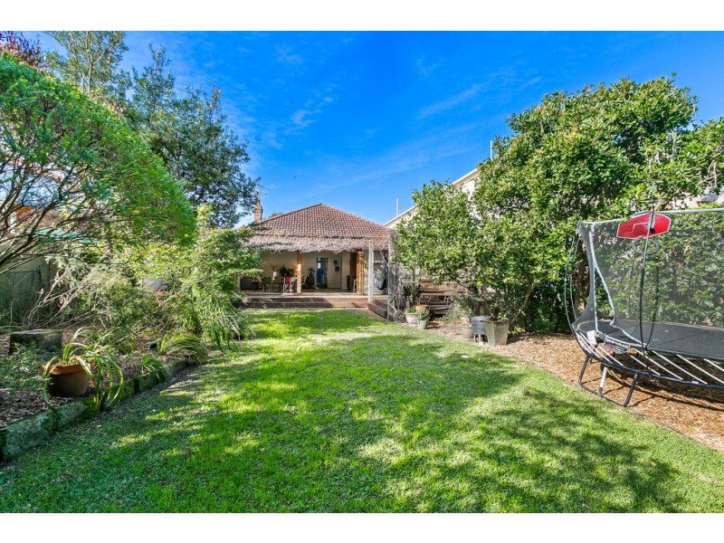 11 Boonara Ave, Bondi NSW 2026