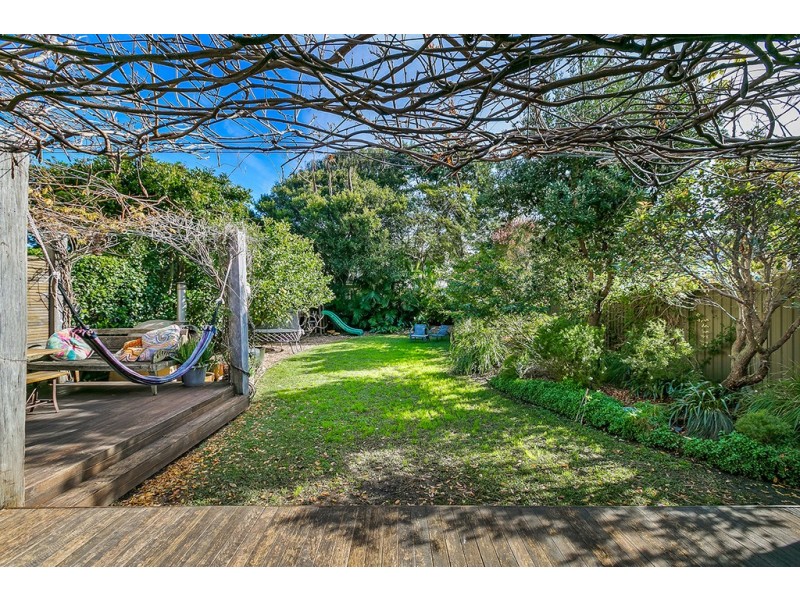 11 Boonara Ave, Bondi NSW 2026