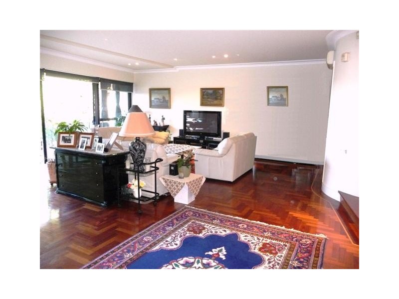 23 Drumalbyn Road, Bellevue Hill NSW 2023