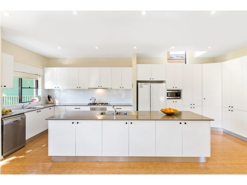 14 Penkivil Street, Bondi NSW 2026