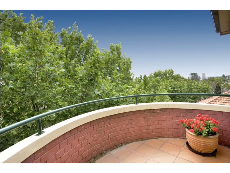 24/96 Wallis Street, Woollahra NSW 2025