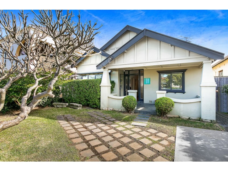 11 Boonara Avenue, Bondi NSW 2026