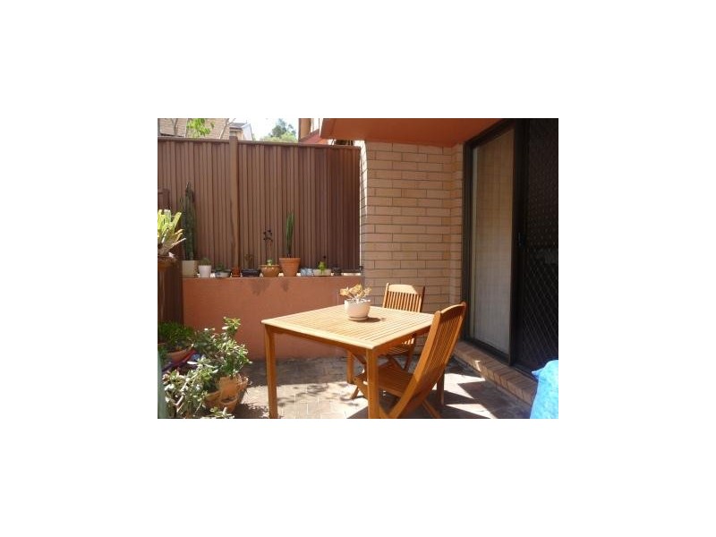 37/2 Goodlet Street, Surry Hills NSW 2010