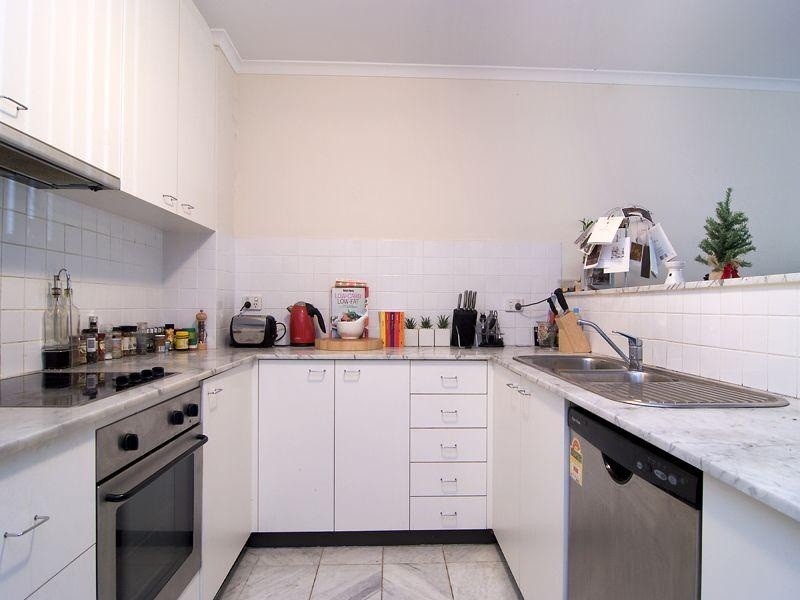 301/1-7 Gloucester Place, Kensington NSW 2033