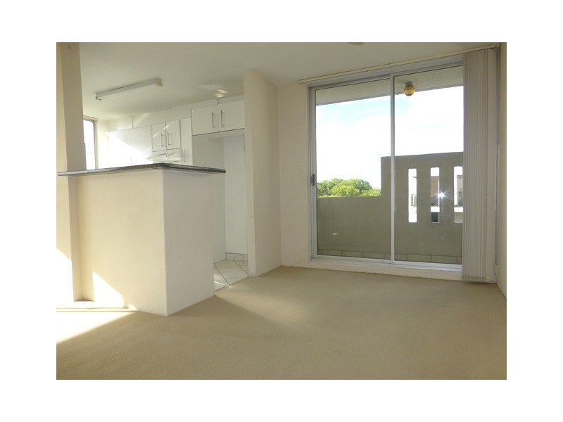 40/40 Penkivil Street, Bondi NSW 2026