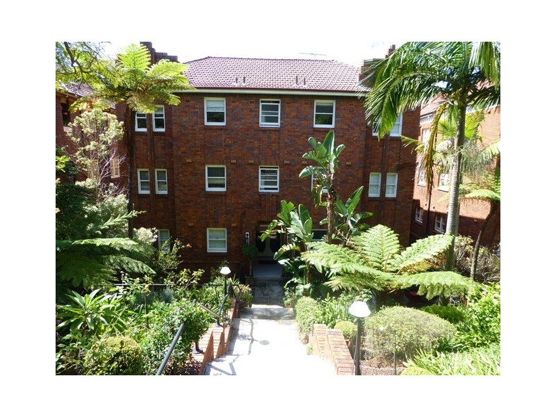 2/4 Aston Gardens, Bellevue Hill NSW 2023