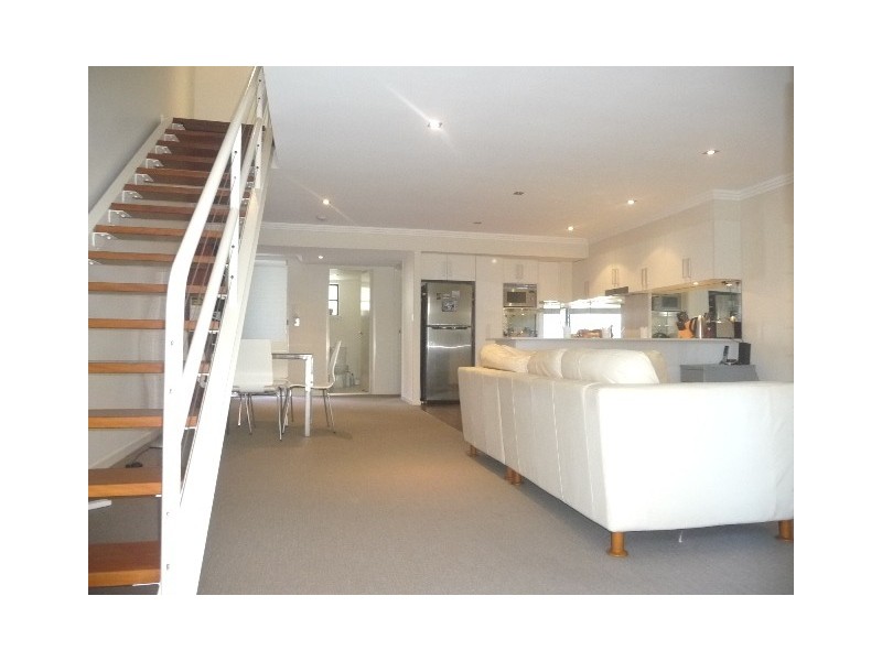 30/26-34 Mcelhone Street, Woolloomooloo NSW 2011