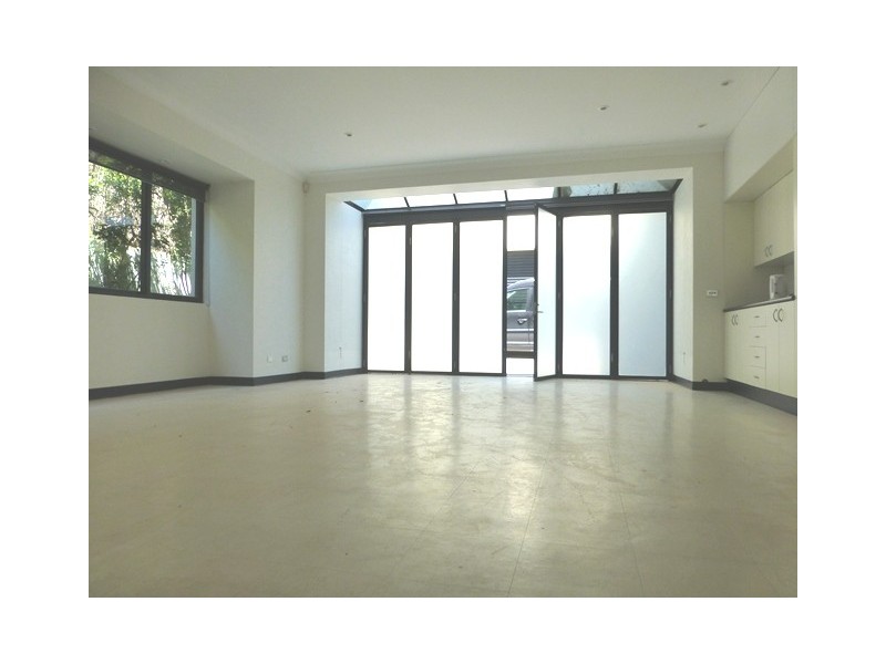 25 Drumalbyn Road, Bellevue Hill NSW 2023