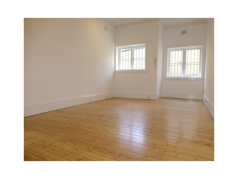 2/83 Moncur Street, Woollahra NSW 2025