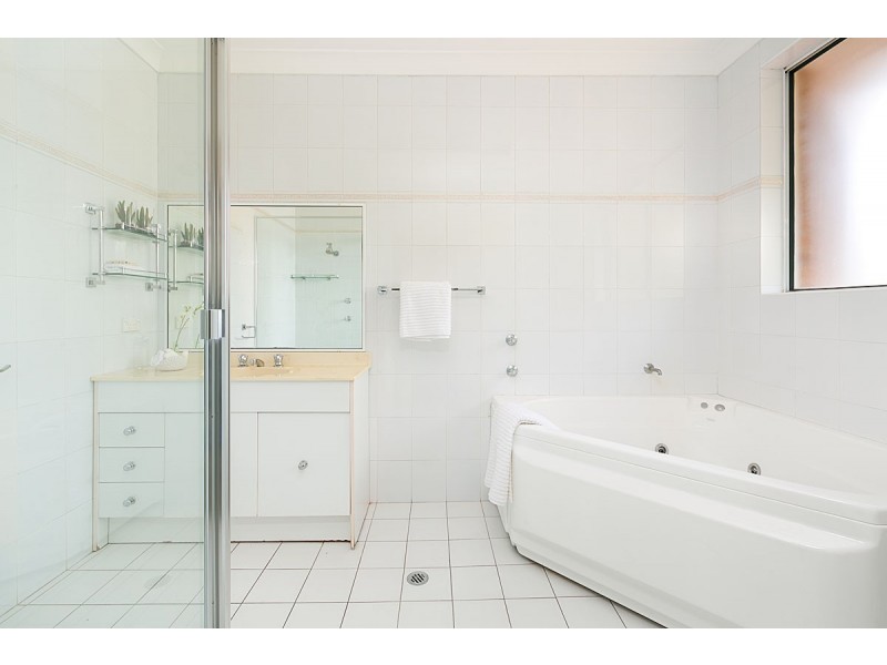 1A Council Street, Bondi Junction NSW 2022