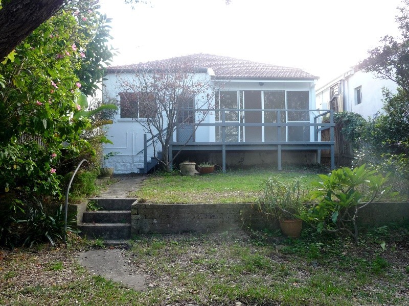 59 Gilgandra Road, North Bondi NSW 2026