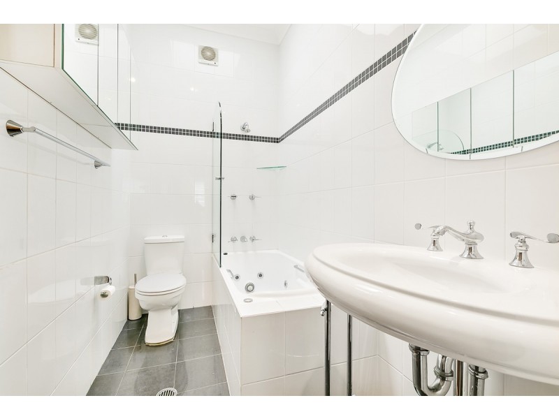 9 Roberts Street, Rose Bay NSW 2029