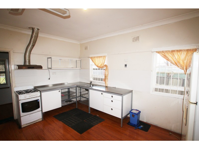 9 ELAINE STREET, Regents Park NSW 2143