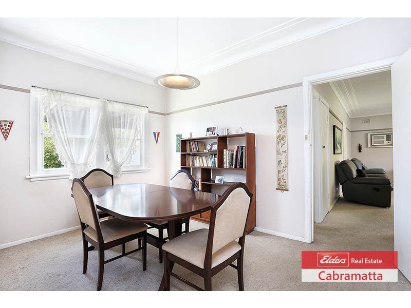 42 Humphries Road, Wakeley NSW 2176