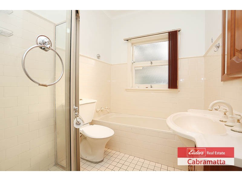 10 Links Avenue, Cabramatta NSW 2166