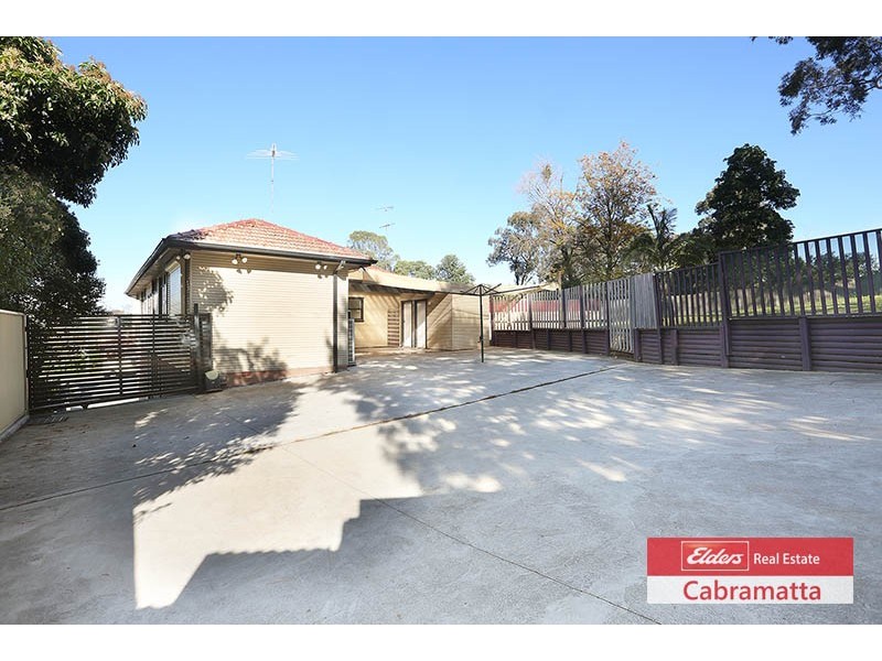 10 Links Avenue, Cabramatta NSW 2166