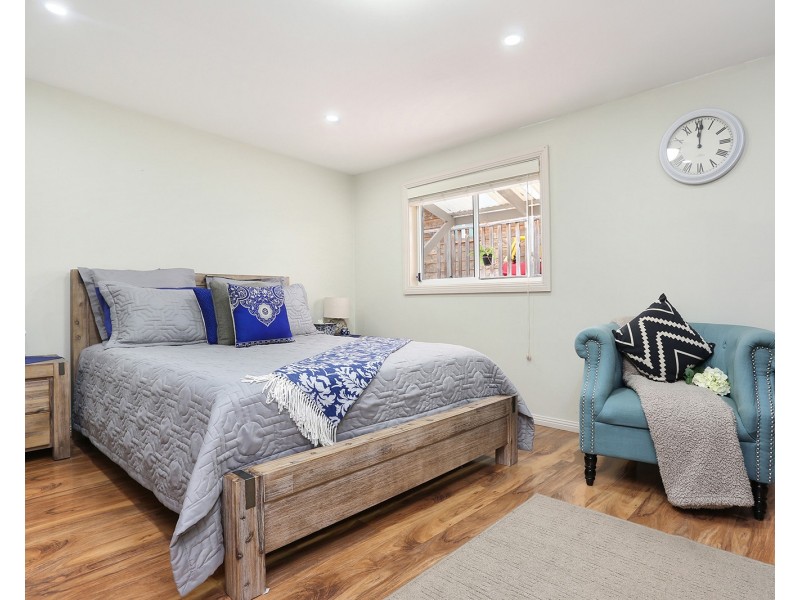 6 LAWRENCE STREET, Fairfield NSW 2165