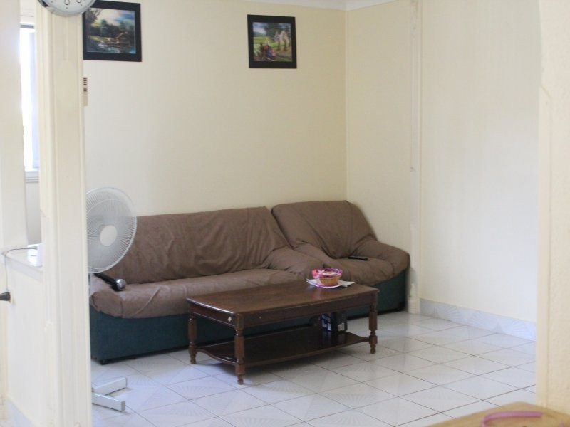 6 Tea Tree Crescent, Macquarie Fields NSW 2564