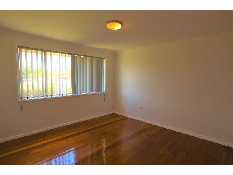 21 Malcolm Ave, Mount Pritchard NSW 2170