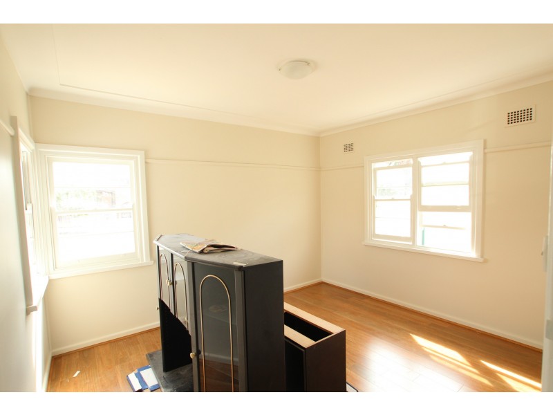 12 Broad Street, Cabramatta NSW 2166