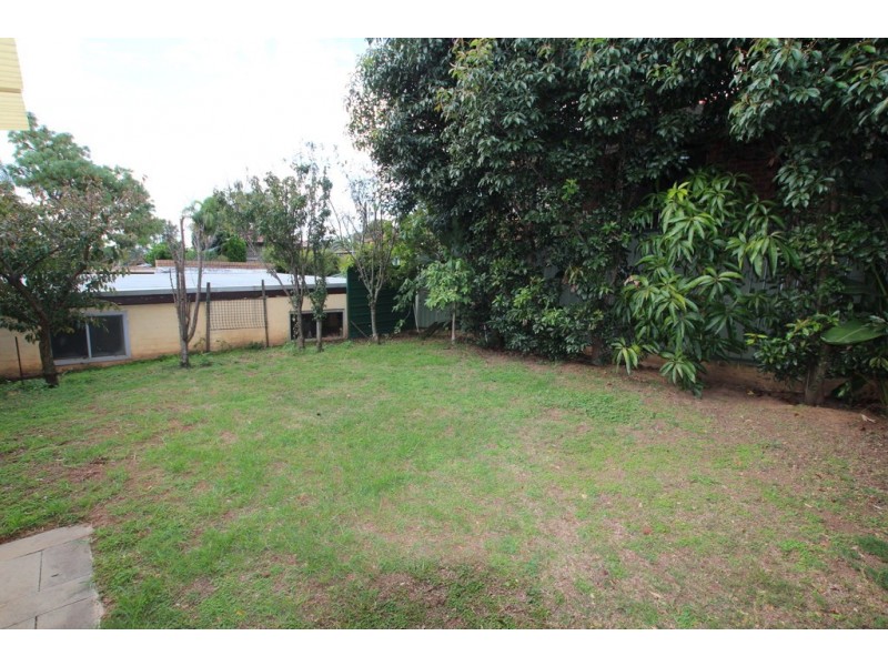 7 Midlothian Road, St Andrews NSW 2566