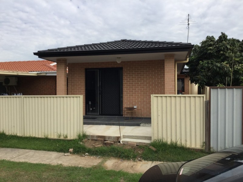 12a Upwey place, St Johns Park NSW 2176