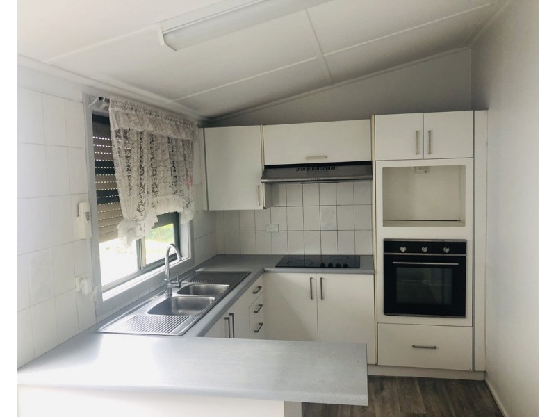 17 Riverview Rd, Fairfield NSW 2165