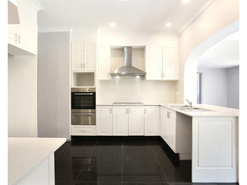 86 Camden Street, Fairfield Heights NSW 2165