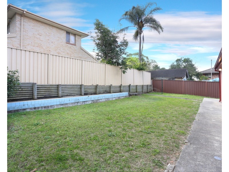 86 Camden Street, Fairfield Heights NSW 2165