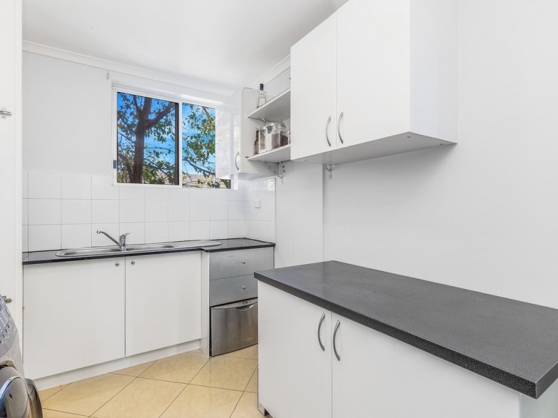 6/2-4 Collimore Avenue, Liverpool NSW 2170