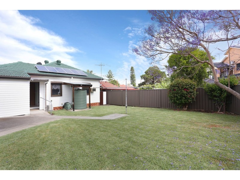 8 Holford Road, Cabramatta West NSW 2166