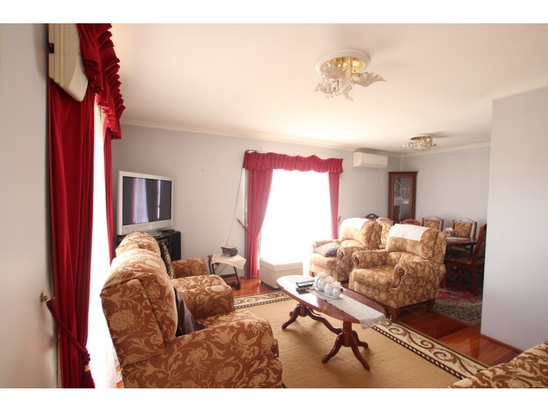 69 Starling Street, Green Valley NSW 2168