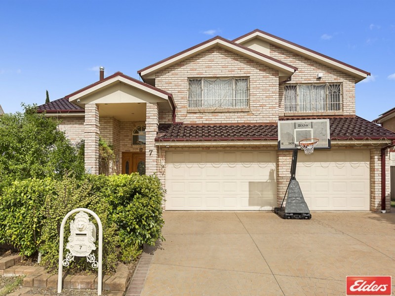 7 Rexham Place, Chipping Norton NSW 2170