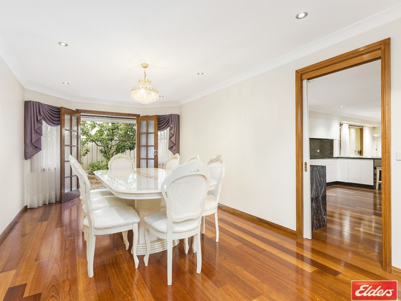 7 Rexham Place, Chipping Norton NSW 2170