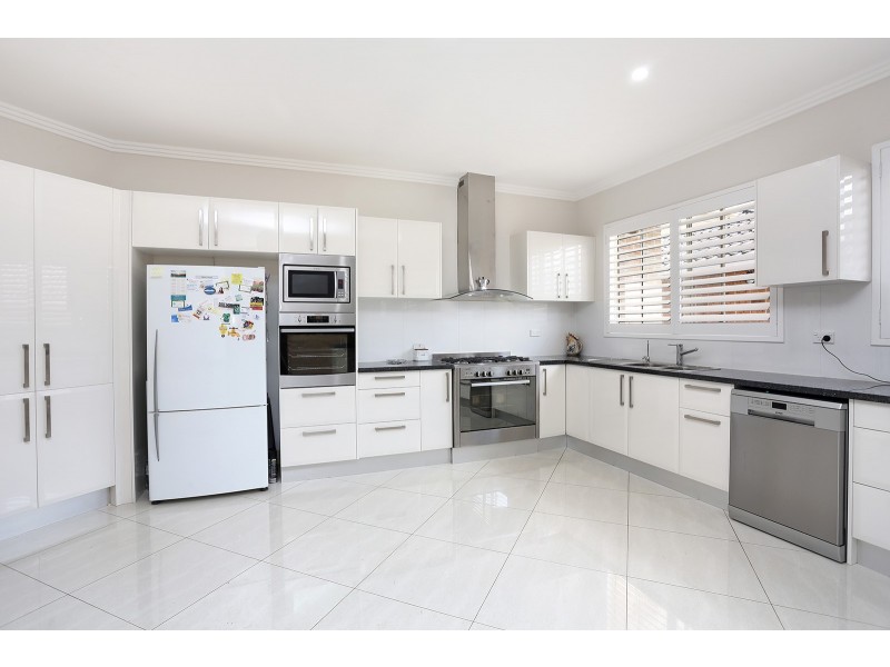 18 Gellibrand Road, Edmondson Park NSW 2174