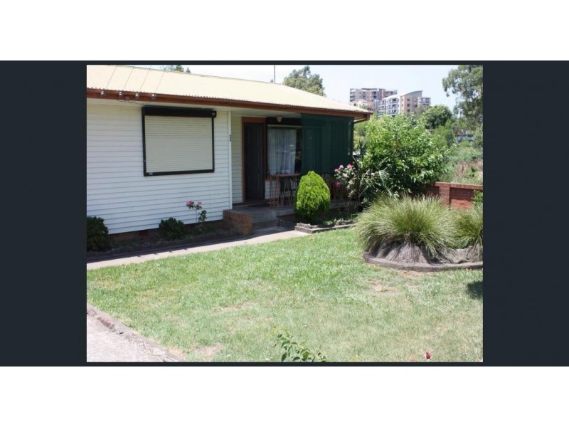 1 Homepride Avenue, Warwick Farm NSW 2170