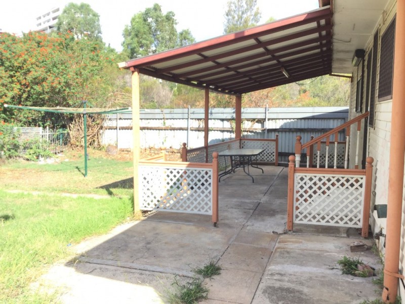 1 Homepride Avenue, Warwick Farm NSW 2170