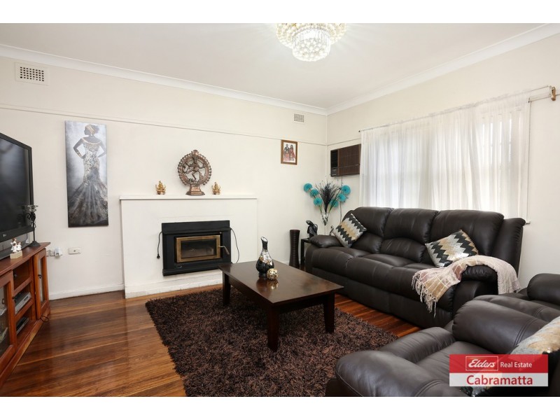 24 The Horsley Drive, Carramar NSW 2163