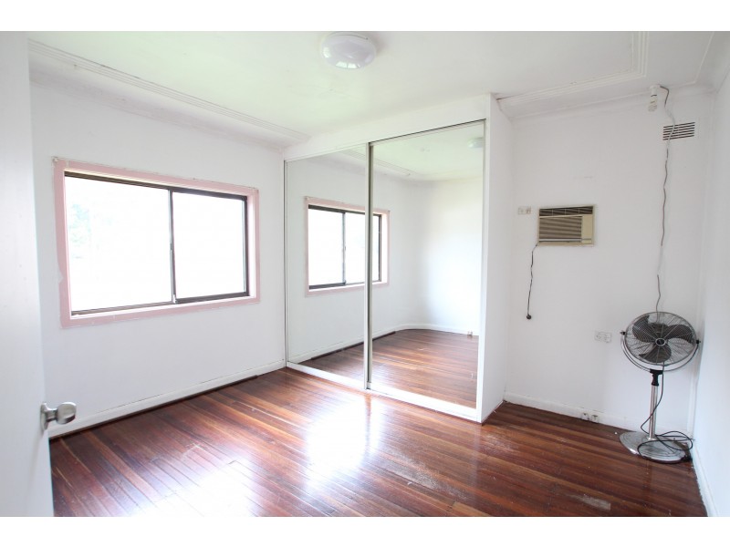 160 HECTOR STREET, Chester Hill NSW 2162