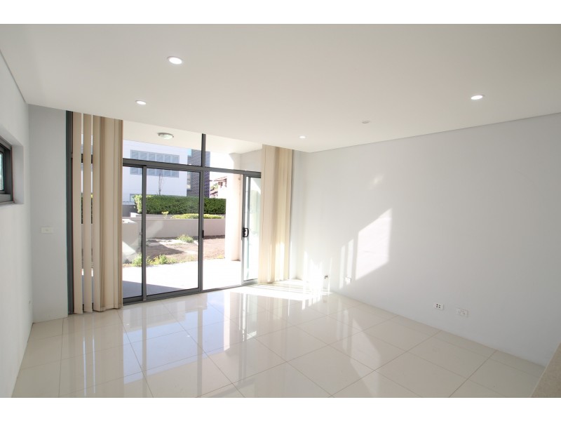 2/87 Hughes St, Cabramatta NSW 2166