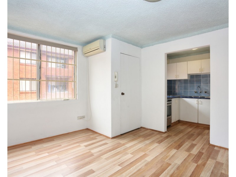 8/14 FORBES STREET, Warwick Farm NSW 2170