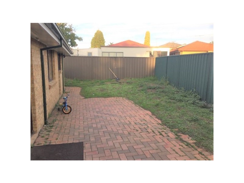 2/10 GAME STREET, Bonnyrigg NSW 2177